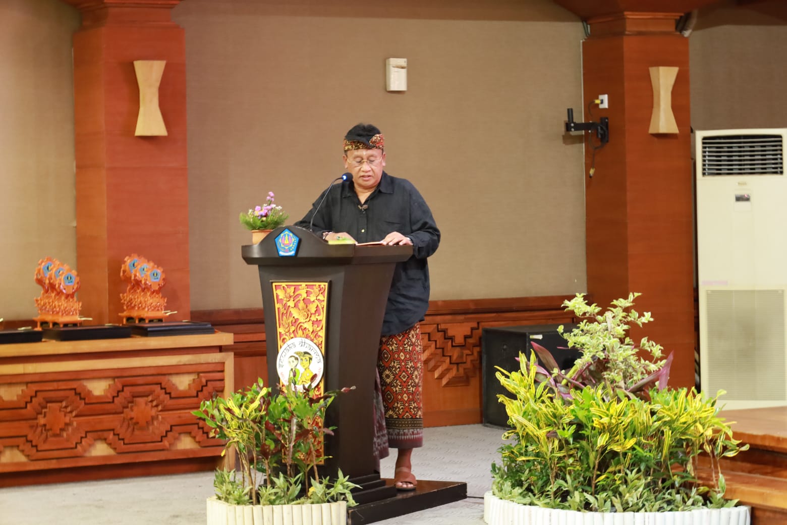 Gambar 2