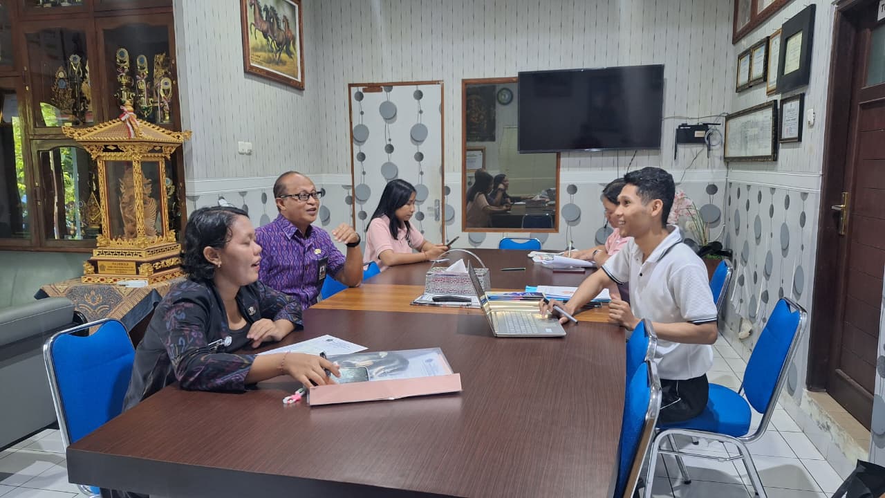 Monitoring dan Evaluasi Inovasi Daerah di SMP Negeri 3 Denpasar