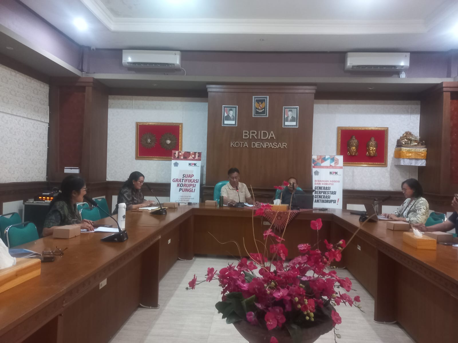 Rapat Koordinasi Dan Persamaan Persepsi Dalam Rangka Penyusunan Kajian Pengelolaan Sampah Di Kota Denpasar Tahun 2026