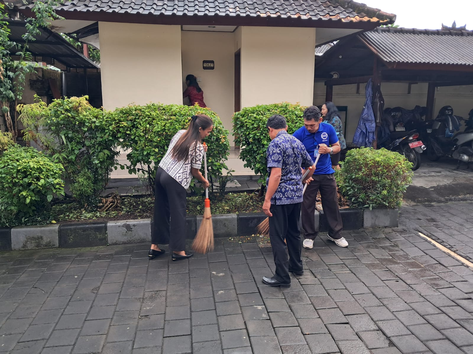 Gambar 2