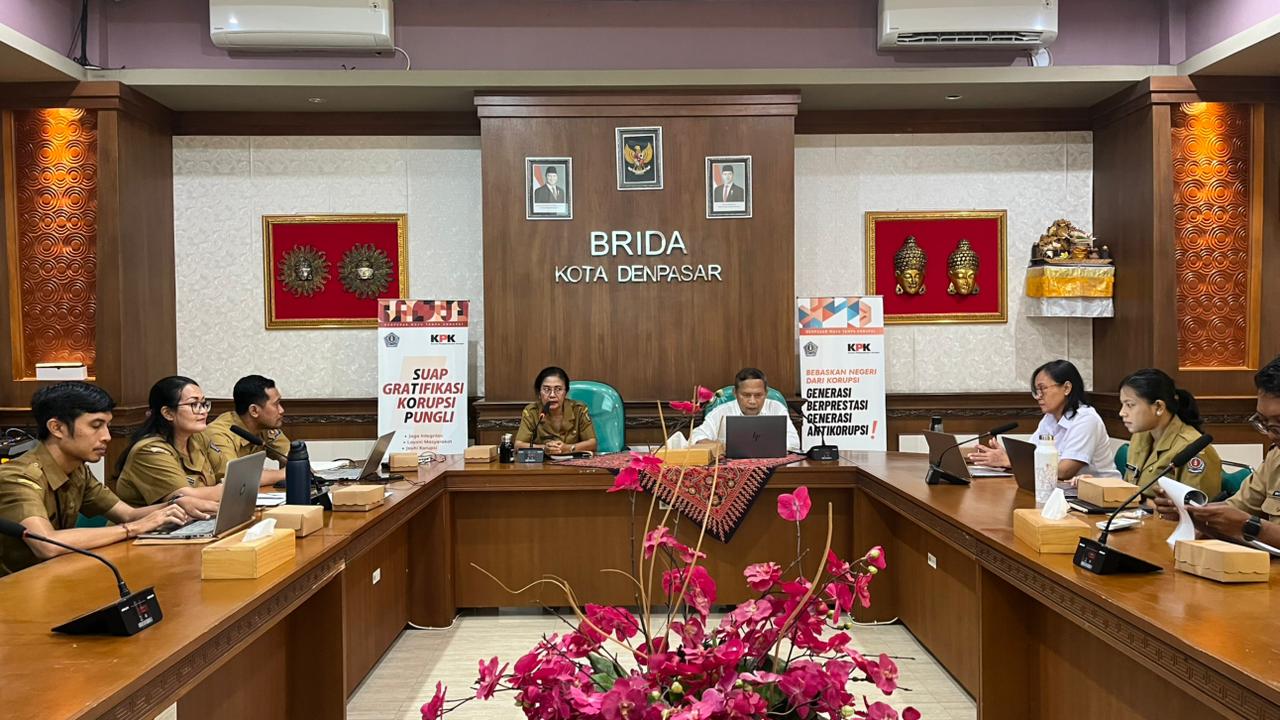 Rapat Pembahasan Draf Laporan Akhir dan Persiapan FGD Kajian Pengelolaan Sampah