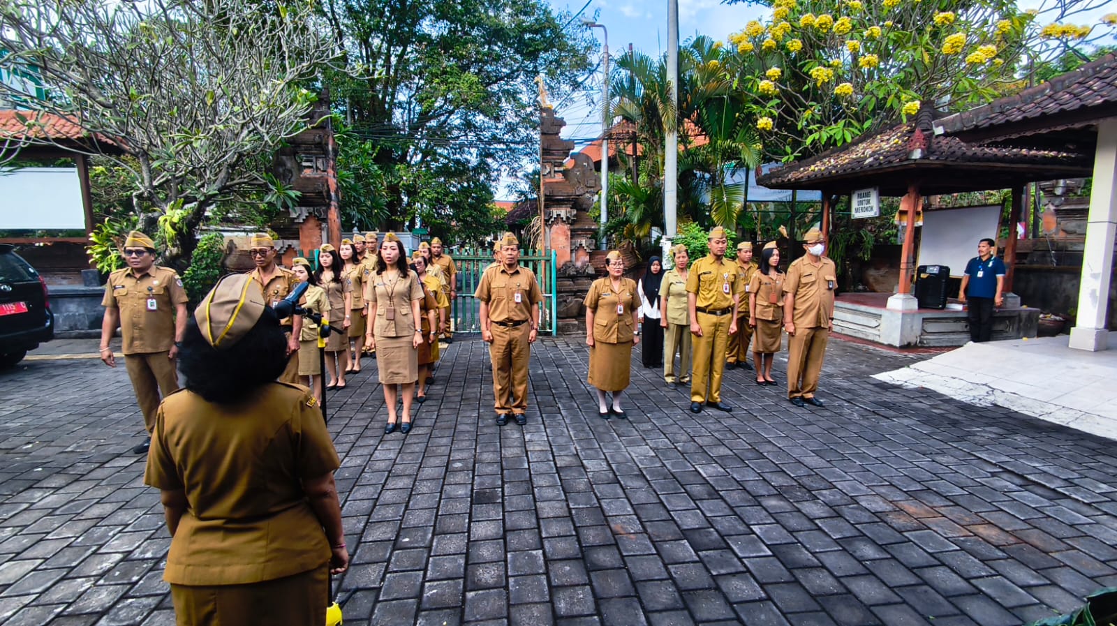 Gambar 2